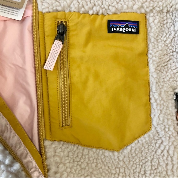 SOLD Patagonia Girls Retro X Large NWT - Picture 5 of 9